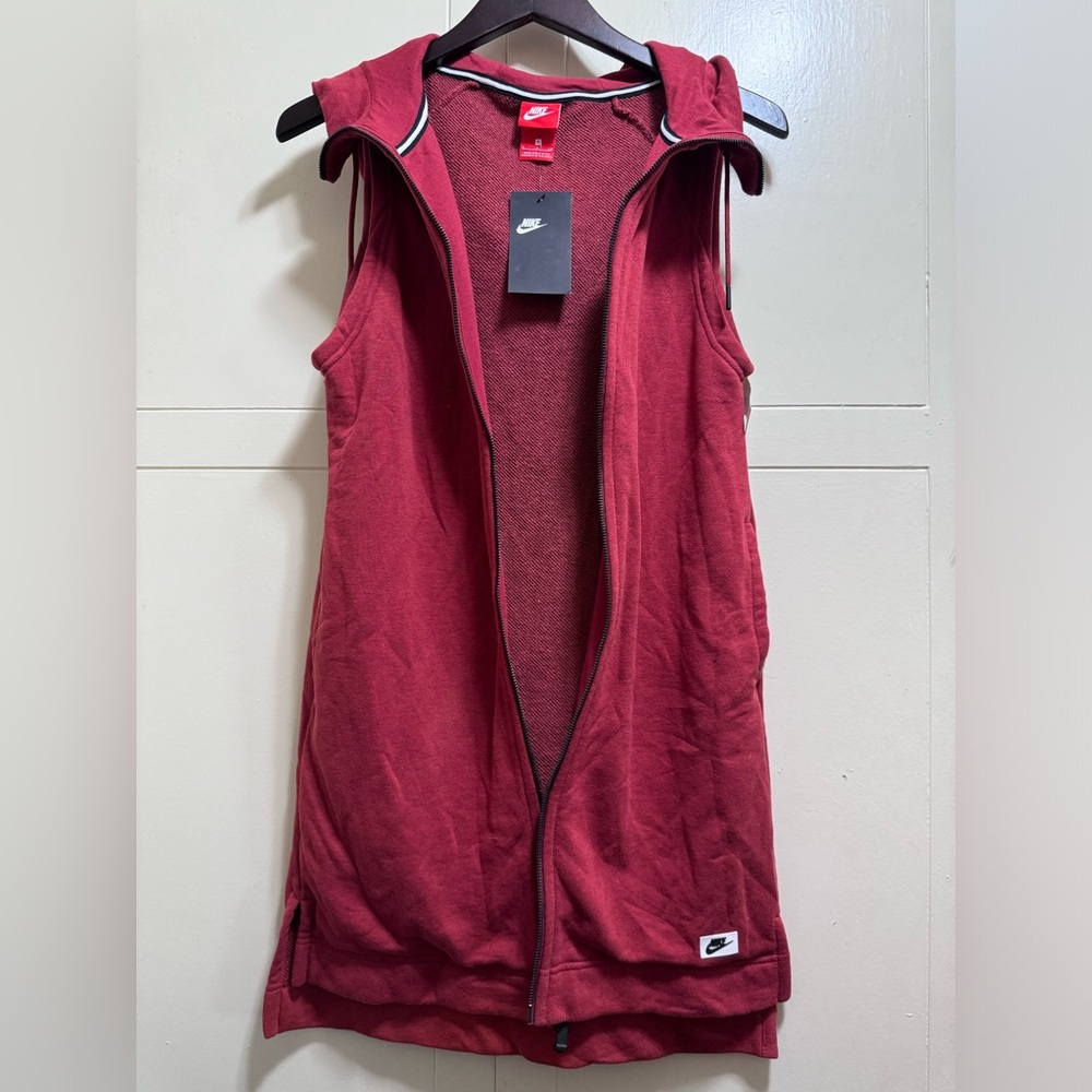 - Nike Burnt Red Sleeveless Hoodie Sweatshirt Dress Zip Up Small